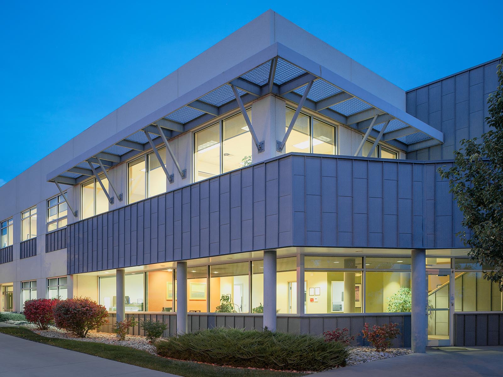 Office Exterior at Dusk - Waste Management - Diggles Photography